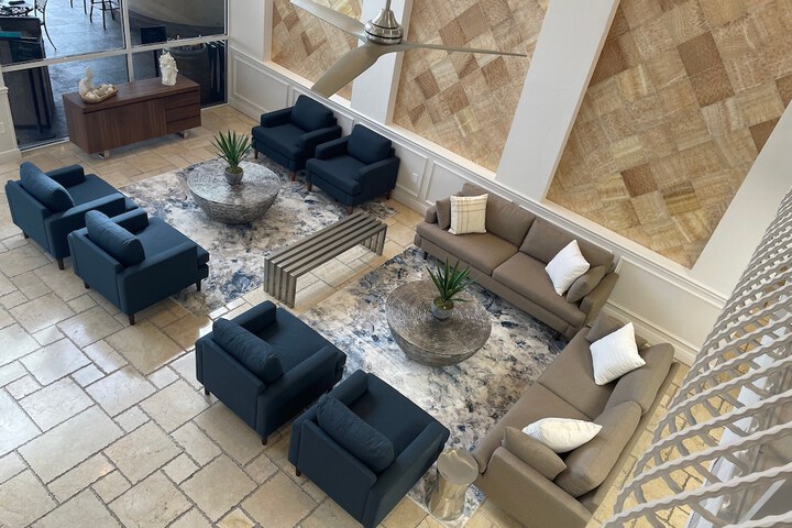 Hotel Interior 10 of 43
