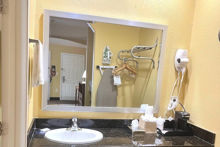 Quality Inn Montgomery - Lake Conroe