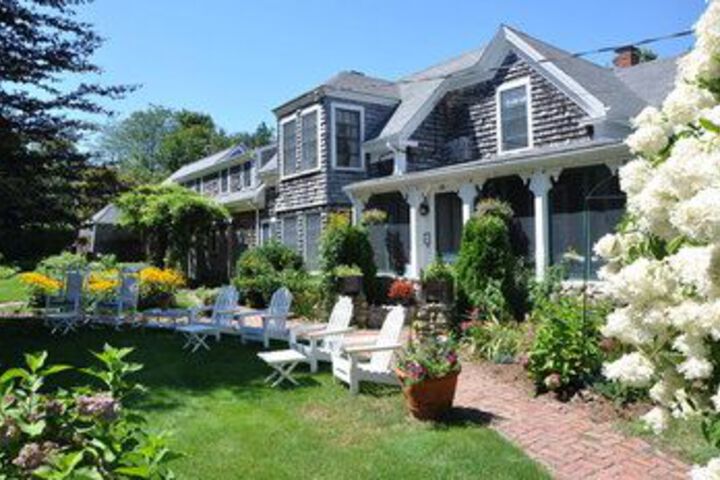 Honeysuckle Hill