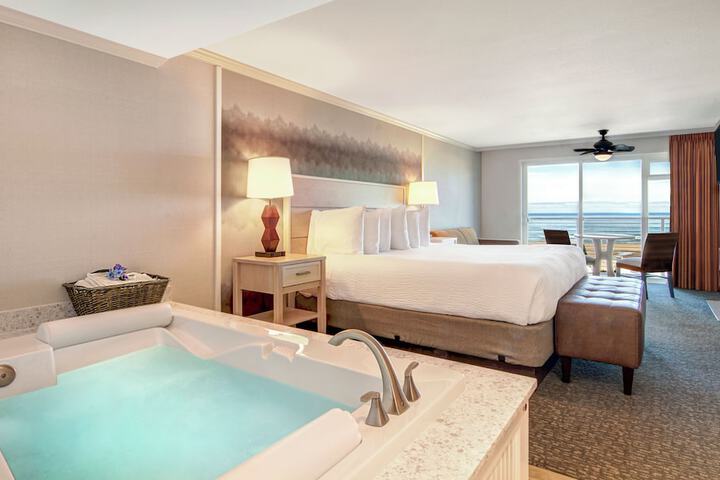 Hallmark Resort - Cannon Beach