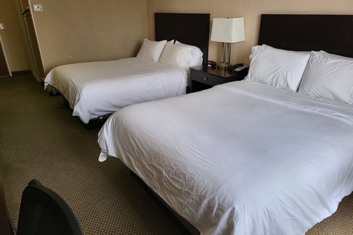 Room 20 of 39