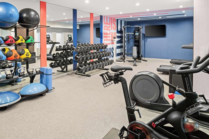 Hampton Inn by Hilton Costa Mesa Newport Beach