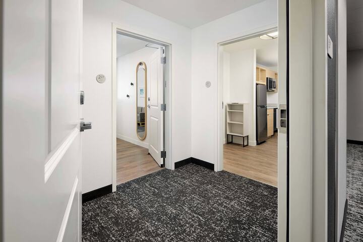 Room 18 of 36