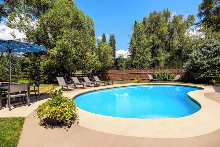 Pool 4 of 46
