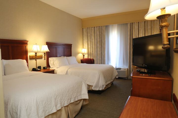 Room 10 of 41