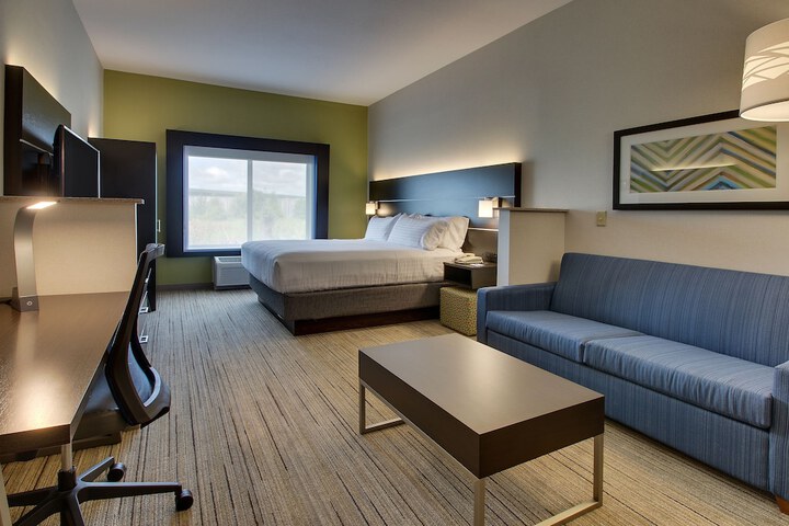 Holiday Inn Express & Suites Morris by IHG
