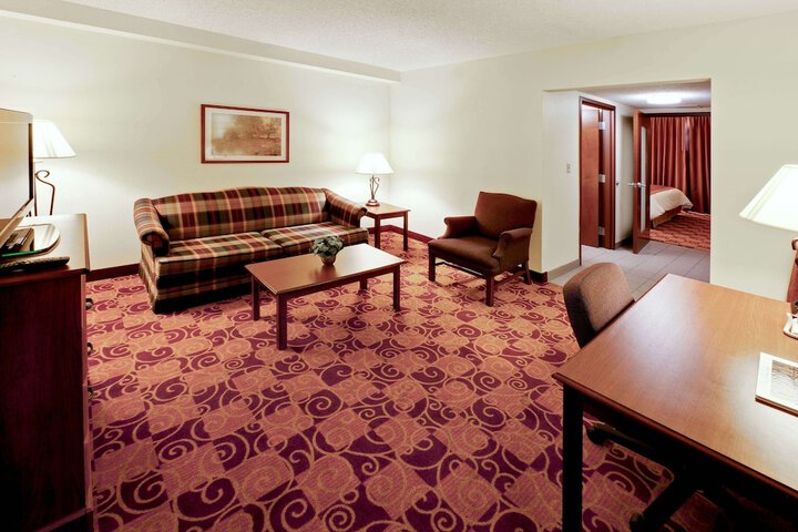Room 11 of 22