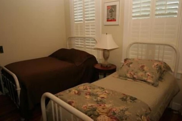 Room 22 of 44