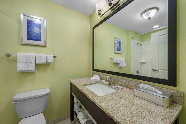 Sleep Inn & Suites Altoona North