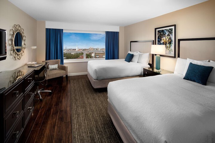 Room 45 of 102