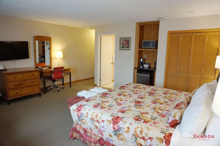 Room 12 of 97