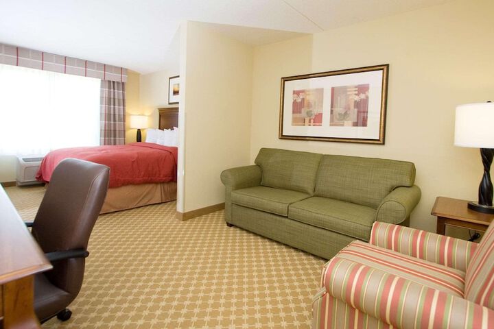 Room 12 of 17