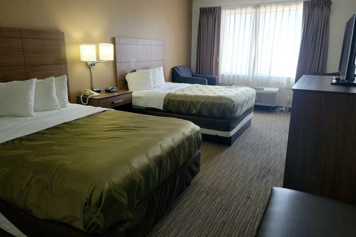 Room 16 of 25
