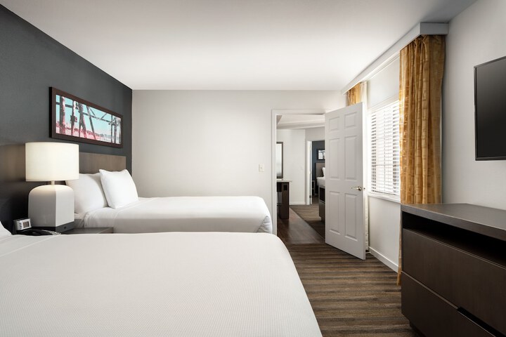 Room 12 of 29