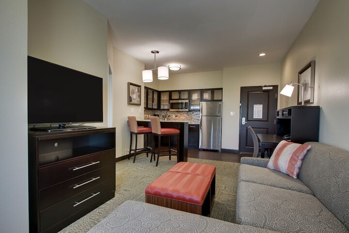 Staybridge Suites Plano - The Colony by IHG
