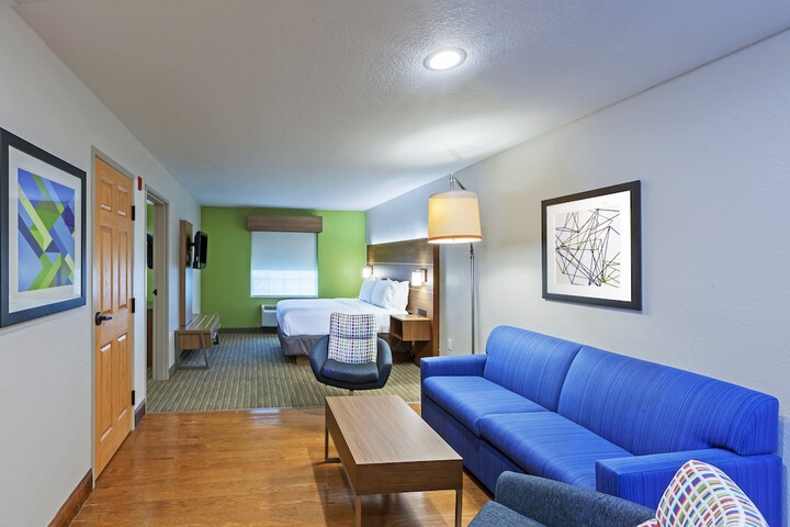 Room 29 of 49