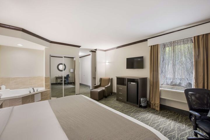 Room 15 of 31