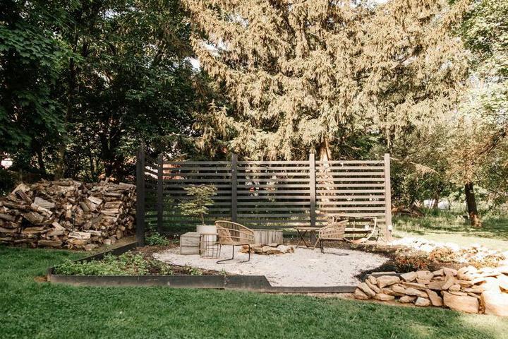 Ode to the 70's creative private home with pool