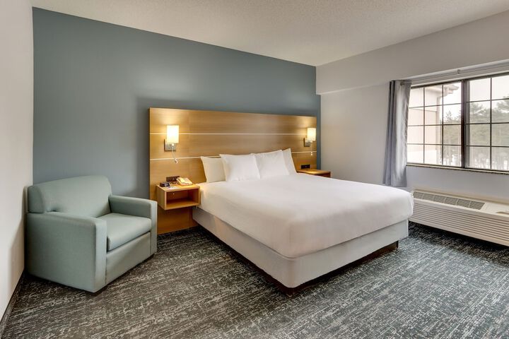 Room 15 of 53