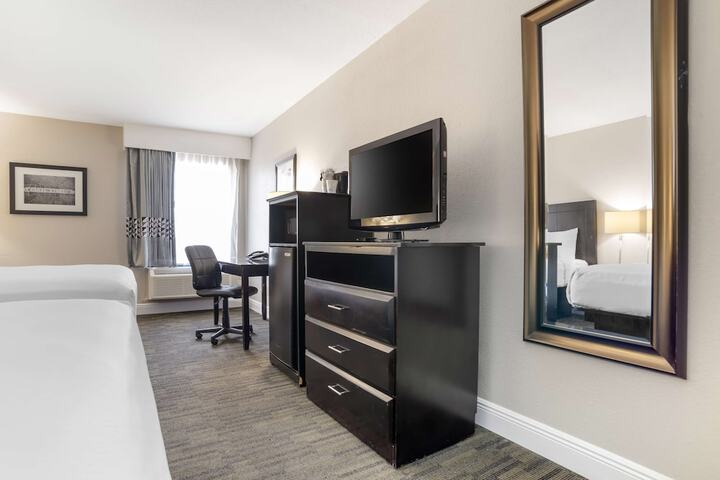 Room 19 of 27