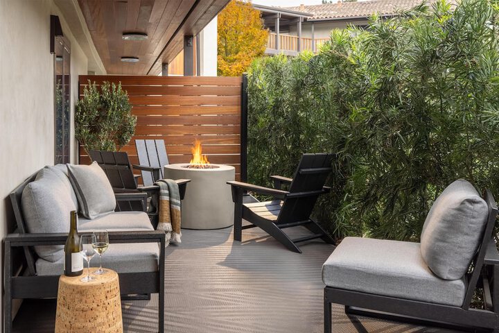 Casa Mani Resort Napa Valley Curio Collection by Hilton