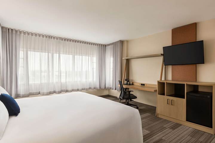 Room 19 of 36