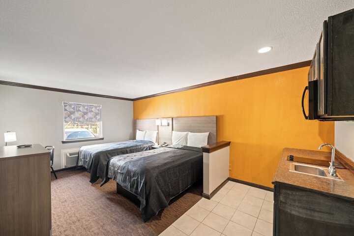 Americas Best Value Inn & Suites Brenham