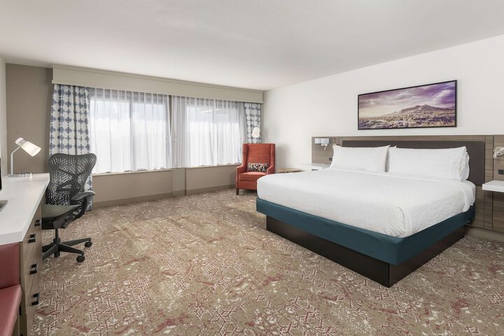 Room 14 of 48