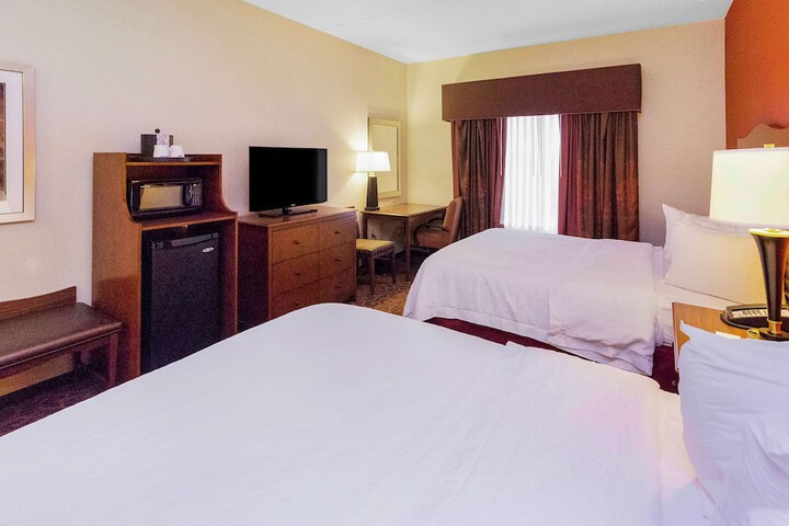 Room 32 of 52