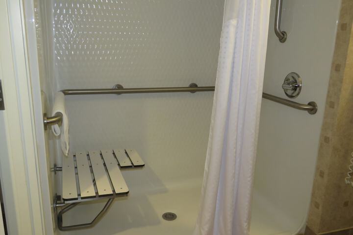 Room 8 of 26
