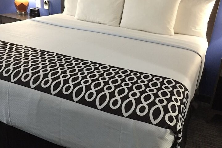 Room 14 of 22