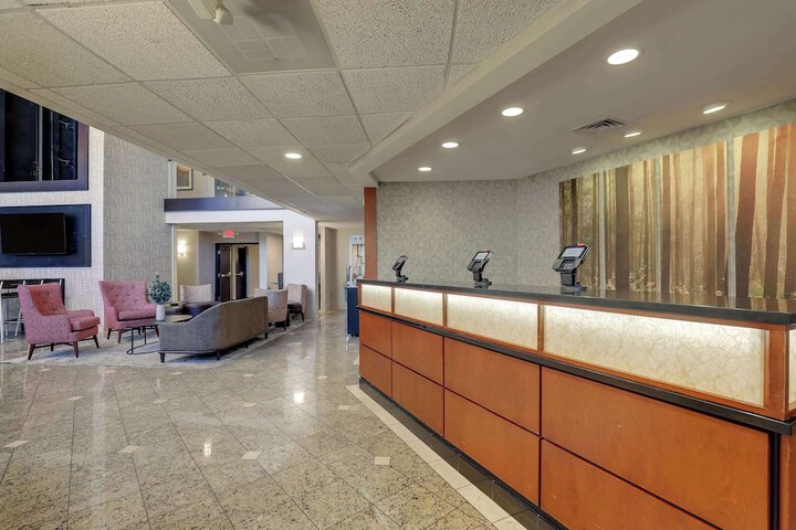 Hotel Interior 10 of 67