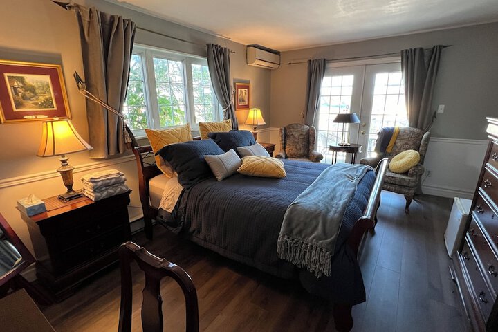 Room 35 of 37