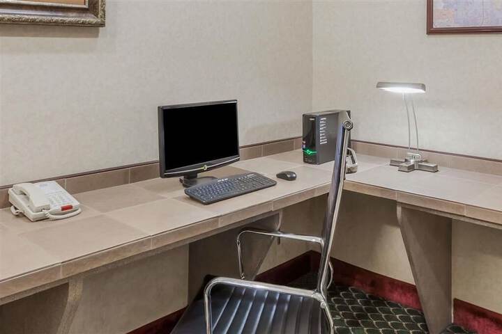 Studio 6 Suites – Pasadena TX