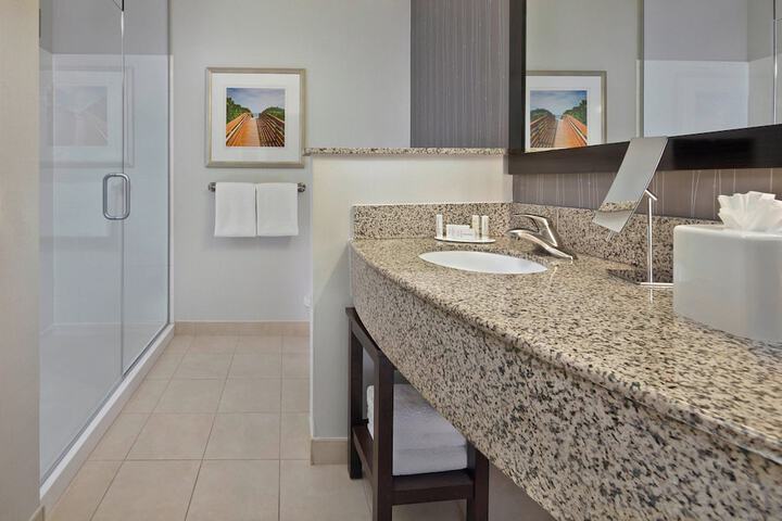 Courtyard by Marriott Stuart