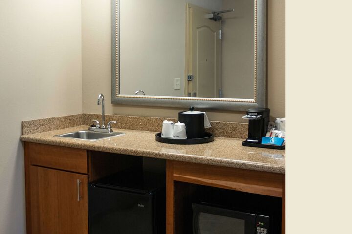 Room 14 of 56