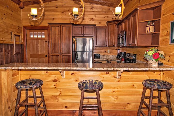 Lodges at Cresthaven