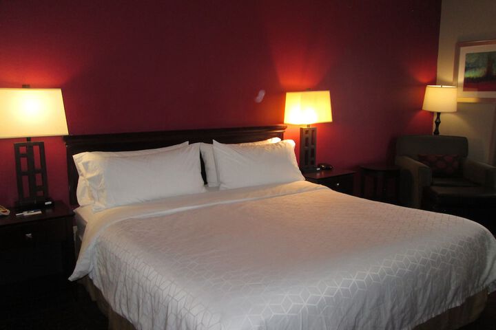 Room 40 of 81