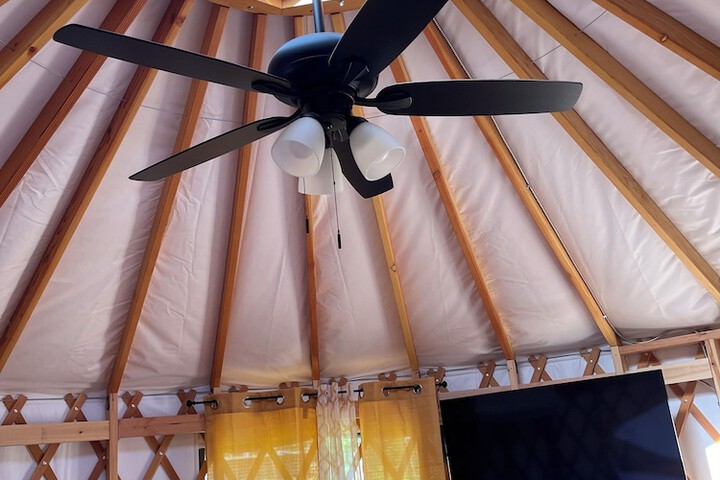 Mountain Aire Cottages Inn & Glamping