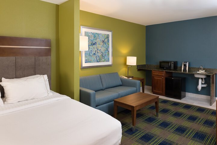 Room 20 of 43