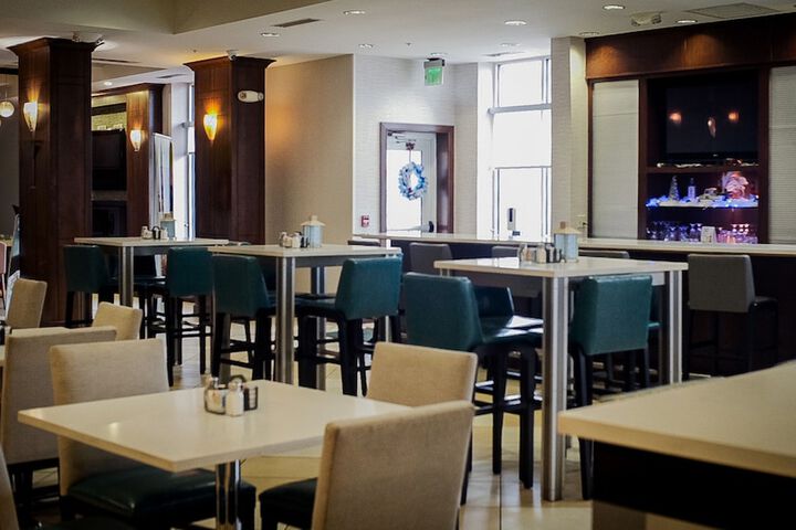 Holiday Inn Jackson NW - Airport Road by IHG