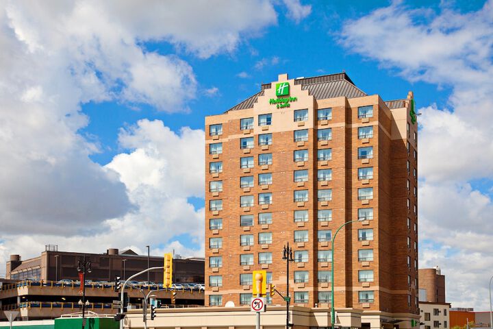 Hotel 6 of 48