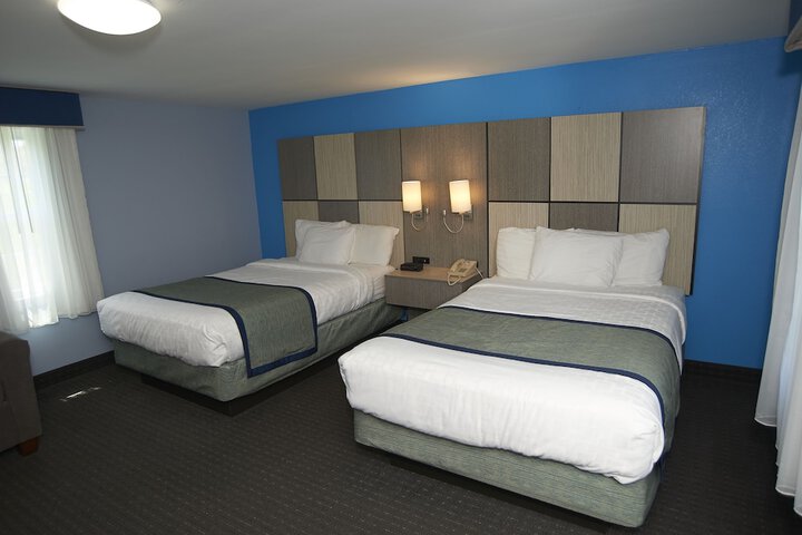 Room 43 of 83