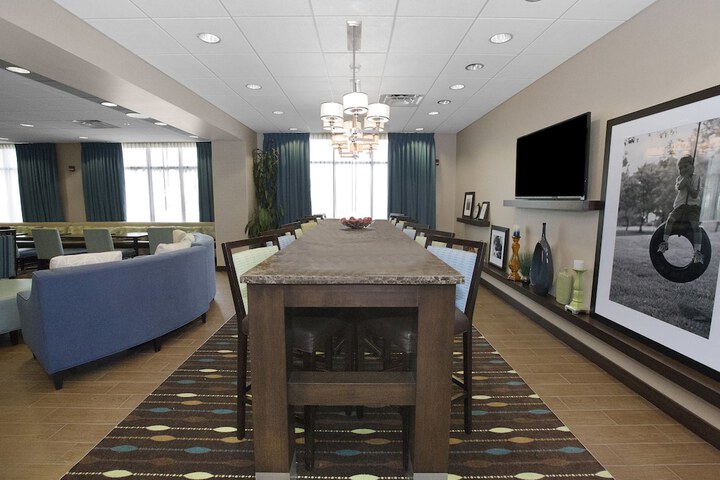 Hampton Inn Pittsburgh-Bridgeville