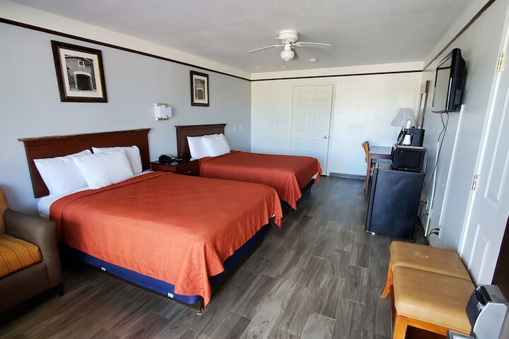 Room 49 of 59