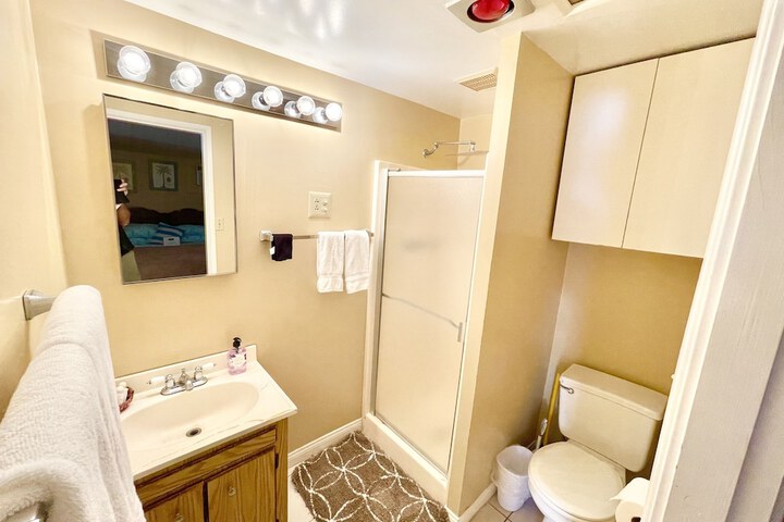 Room 44 of 69