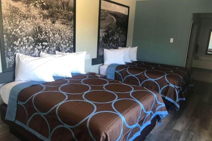 Room 20 of 23