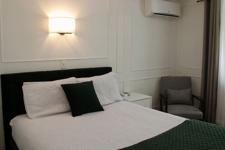 The Brooks Hotel