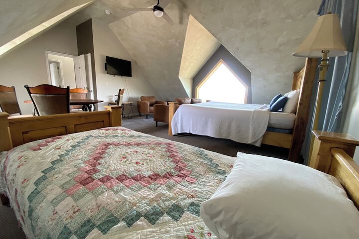 Room 86 of 136