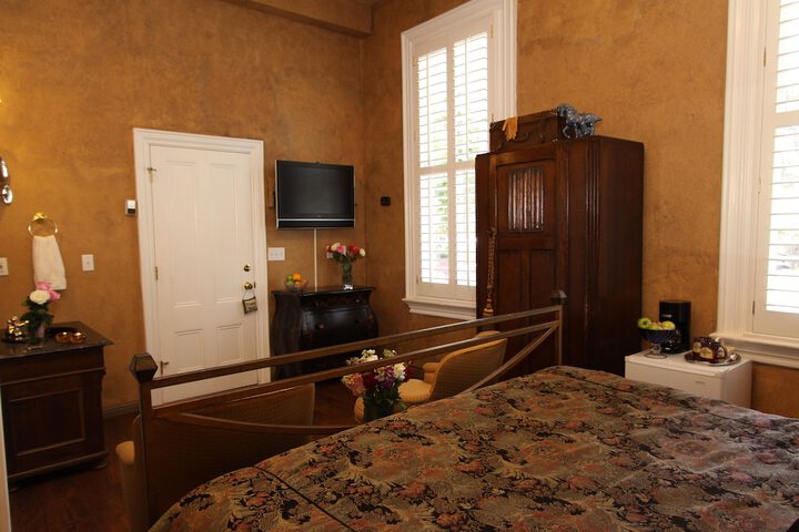 Room 45 of 72